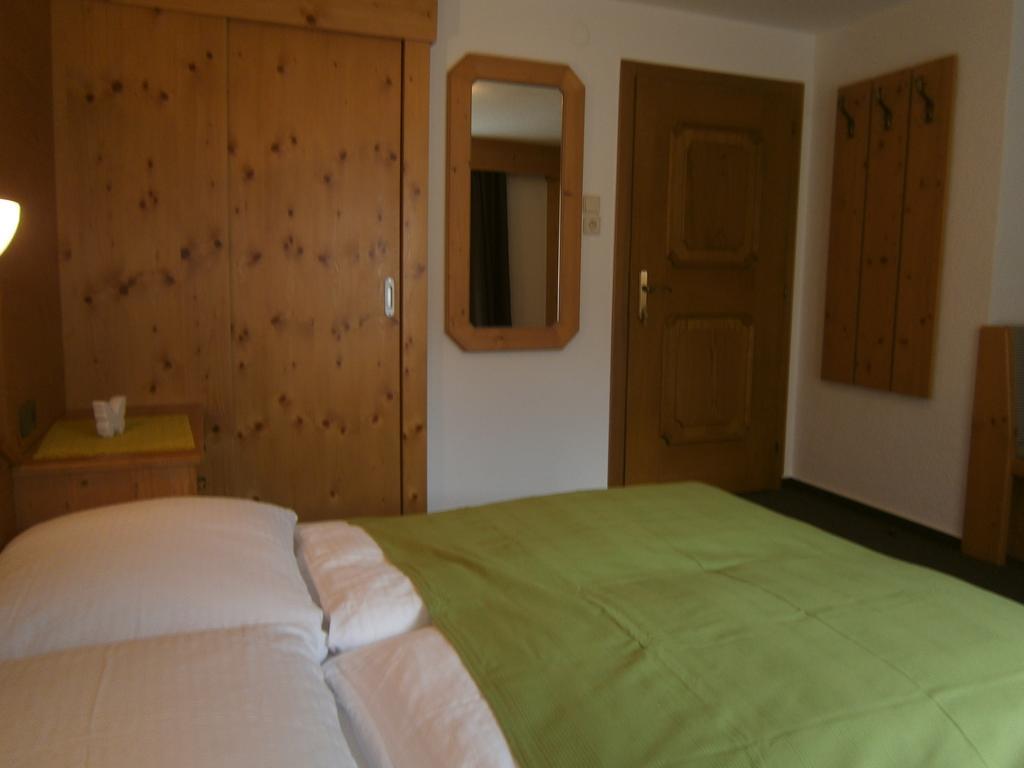 Haus Wiesenheim Fw Oetztal Längenfeld Extérieur photo