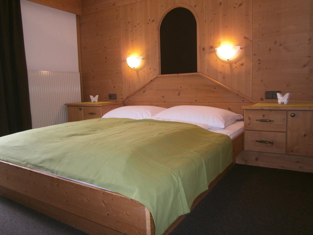 Haus Wiesenheim Fw Oetztal Längenfeld Extérieur photo